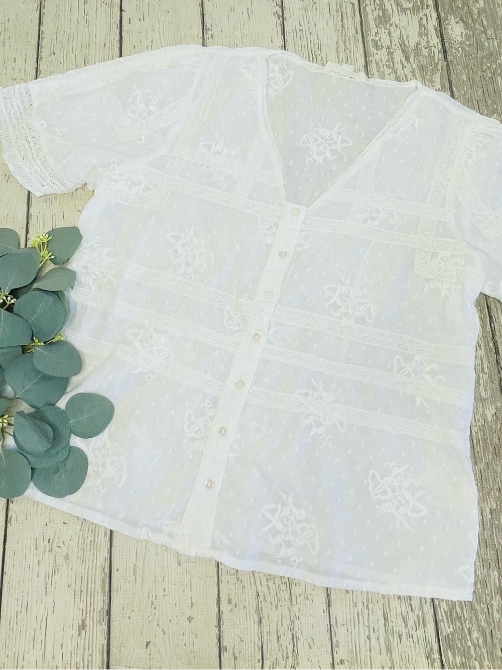 Anthropologie Forever That Girl Embroidered Button Up Top